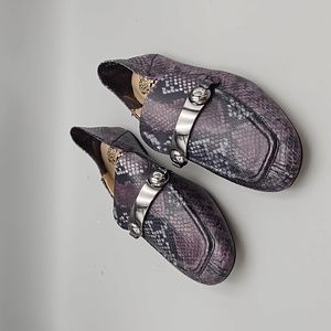 Vince Camuto Leather Slip-On Loafers Padaire Purple Snake Skin Print Wom…